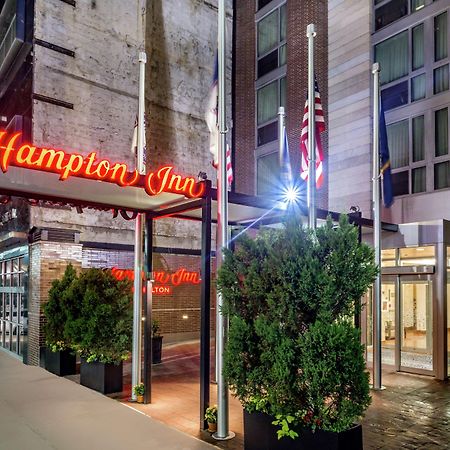 Hampton Inn Manhattan Grand Central New York Exterior photo