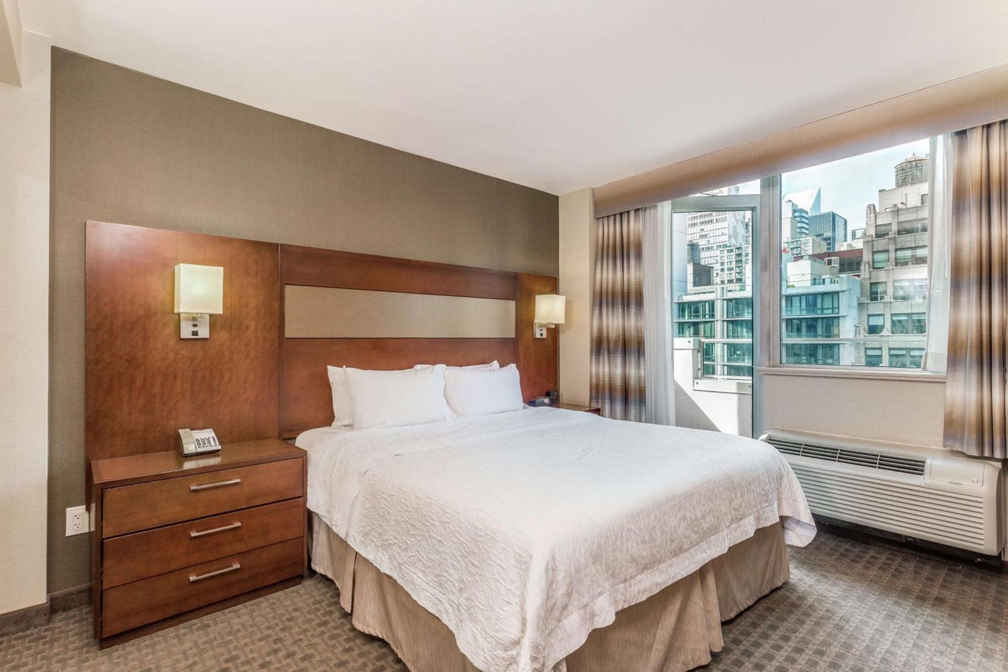Hampton Inn Manhattan Grand Central New York Exterior photo