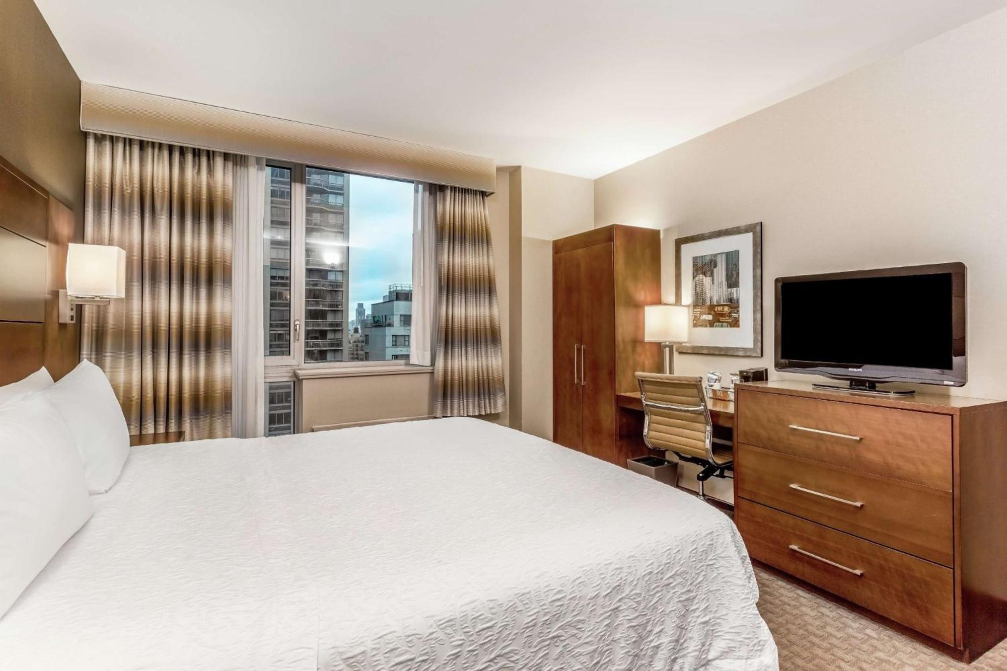 Hampton Inn Manhattan Grand Central New York Exterior photo