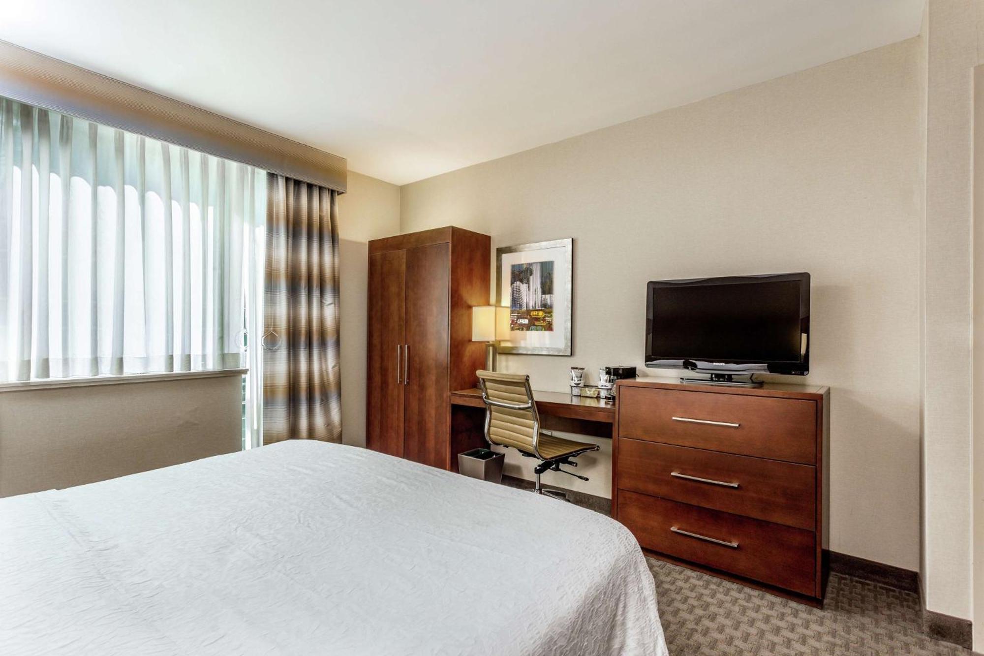 Hampton Inn Manhattan Grand Central New York Exterior photo